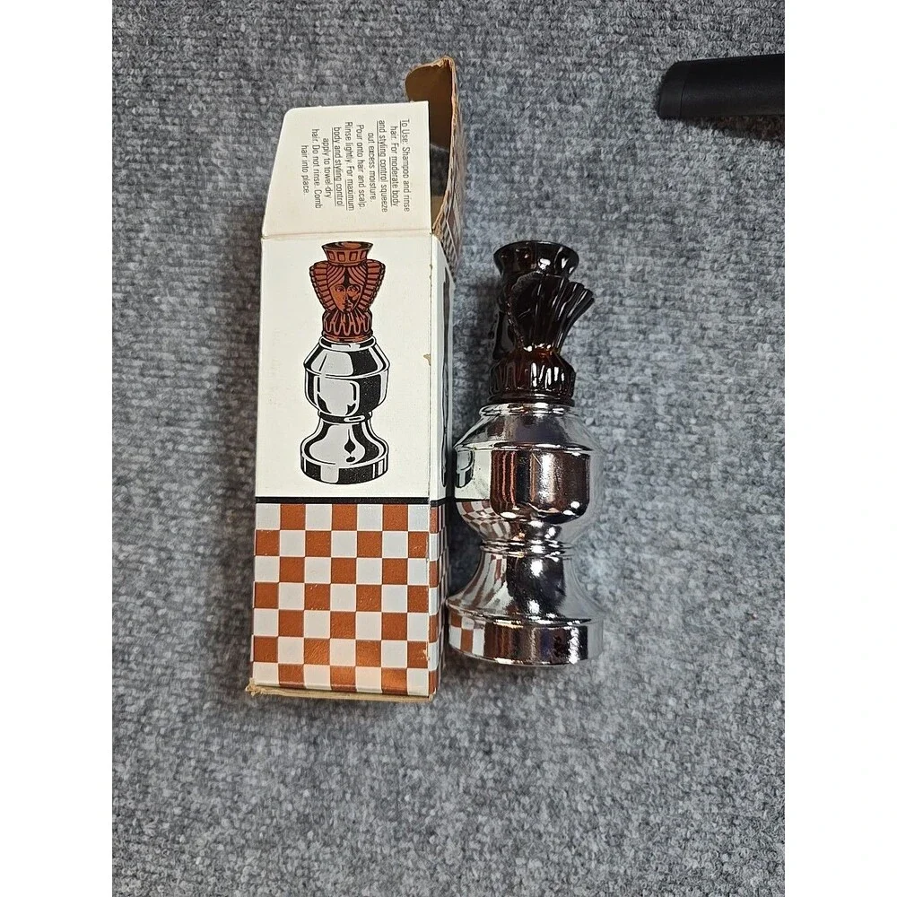 VTG Avon The Queen II Chess Piece 3 Fl Oz Hair/Scalp Conditioner Full W/Box